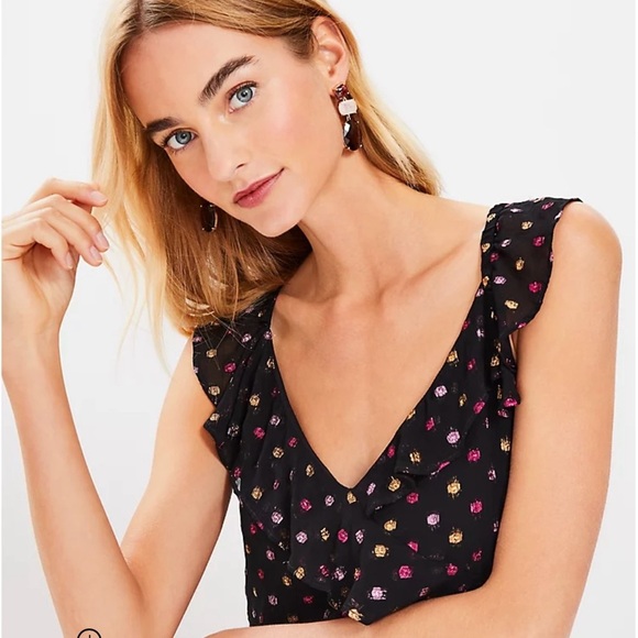 NWT Loft Shimmer Clip Ruffle Crossover Shell, Loft Large - Picture 3 of 13